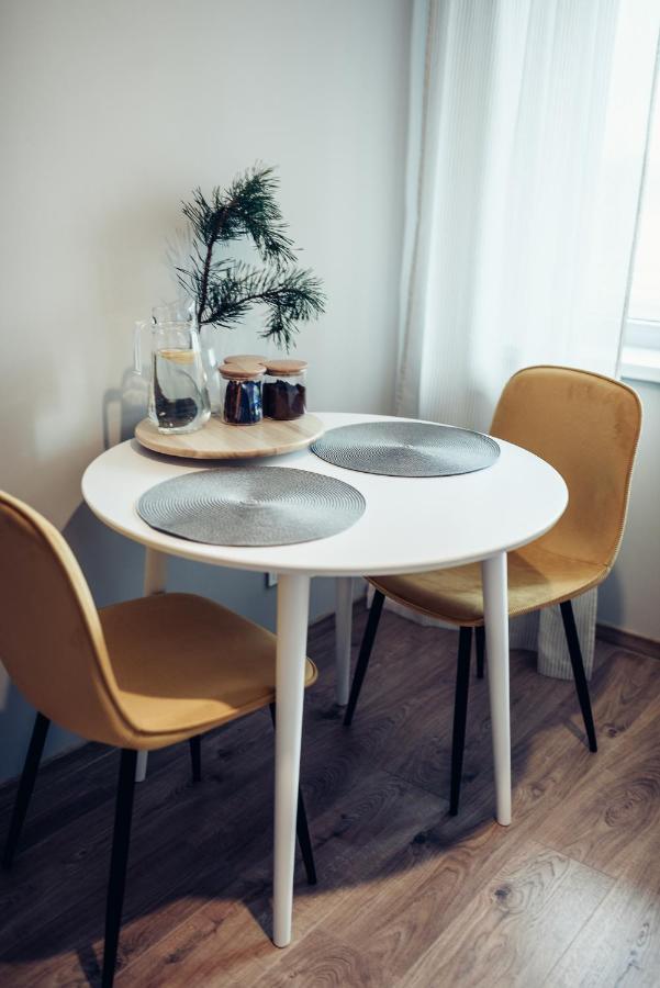 Pine Apartment 维萨吉纳斯 外观 照片